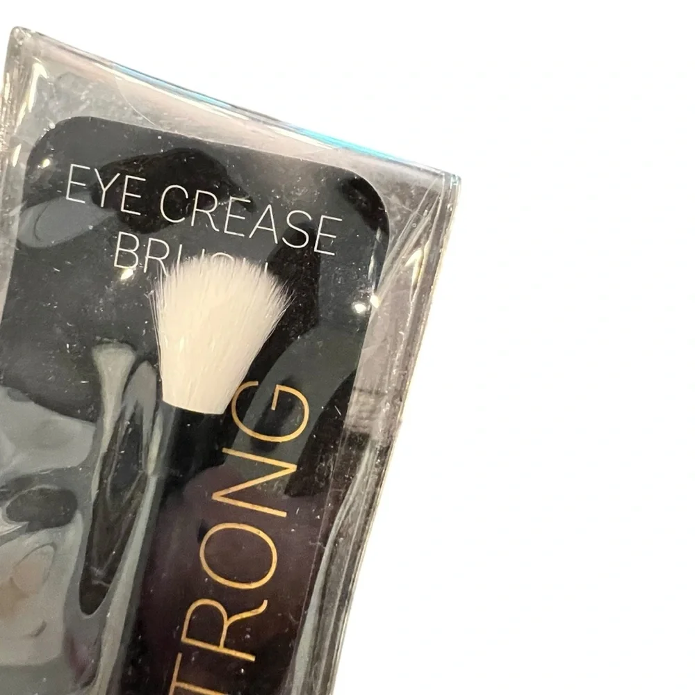 Beauty Essentials Makeup Brush 2 Pc Eye Crease‎ Eyeshadow Brush Black White NEW